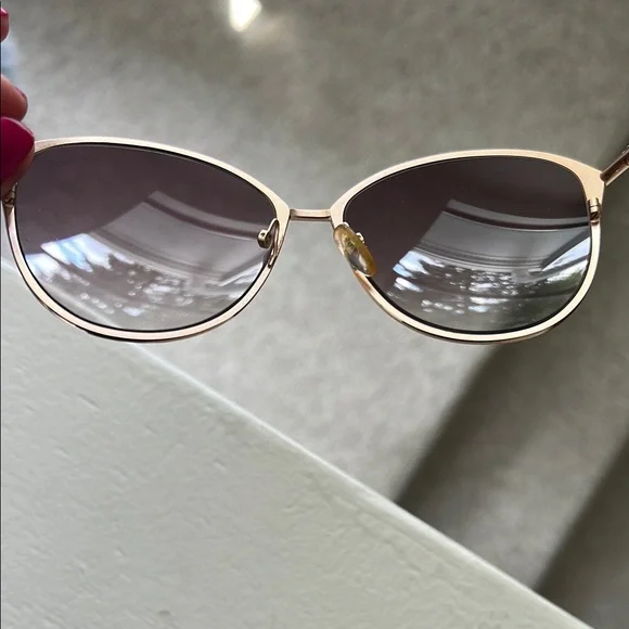 Tom Ford Penelope Sunglasses - Picture 4 of 7